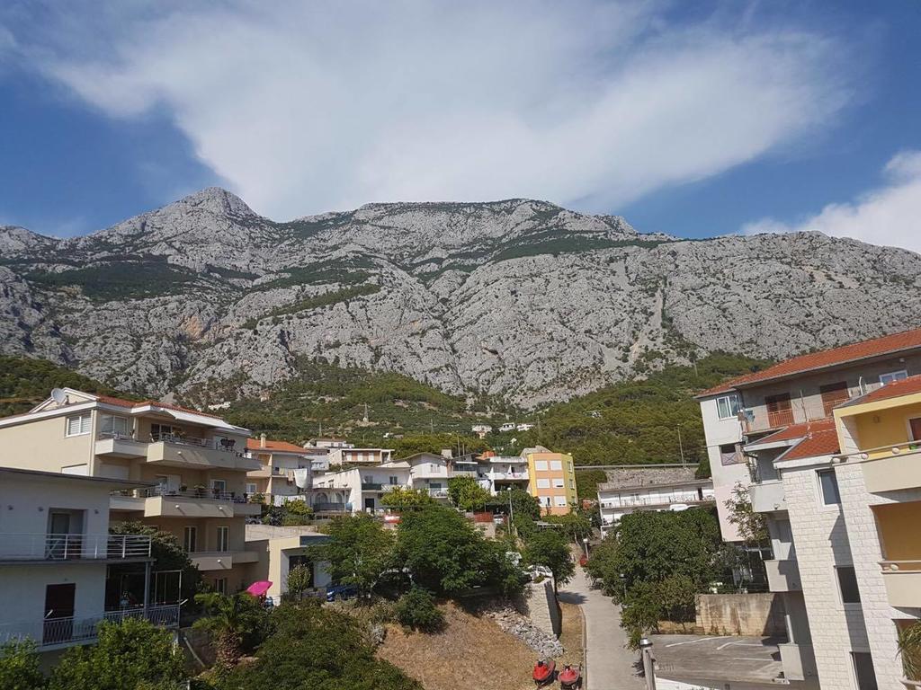 Apartments Villa Vujcic Makarska Ngoại thất bức ảnh